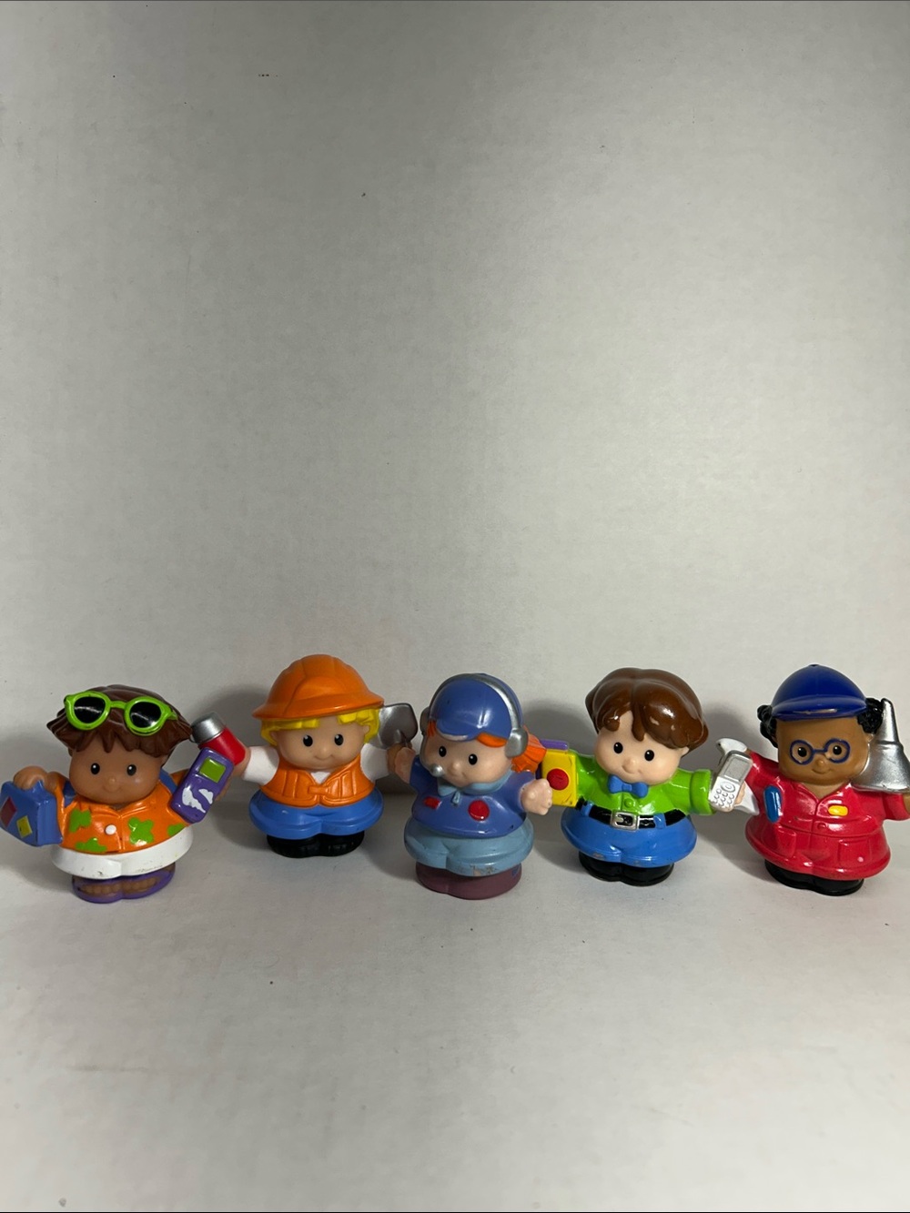 Fisher-Price Set of 14 Little People Assortment Figures - Picture 2 of 8